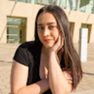 Meet your Posher, Annalise